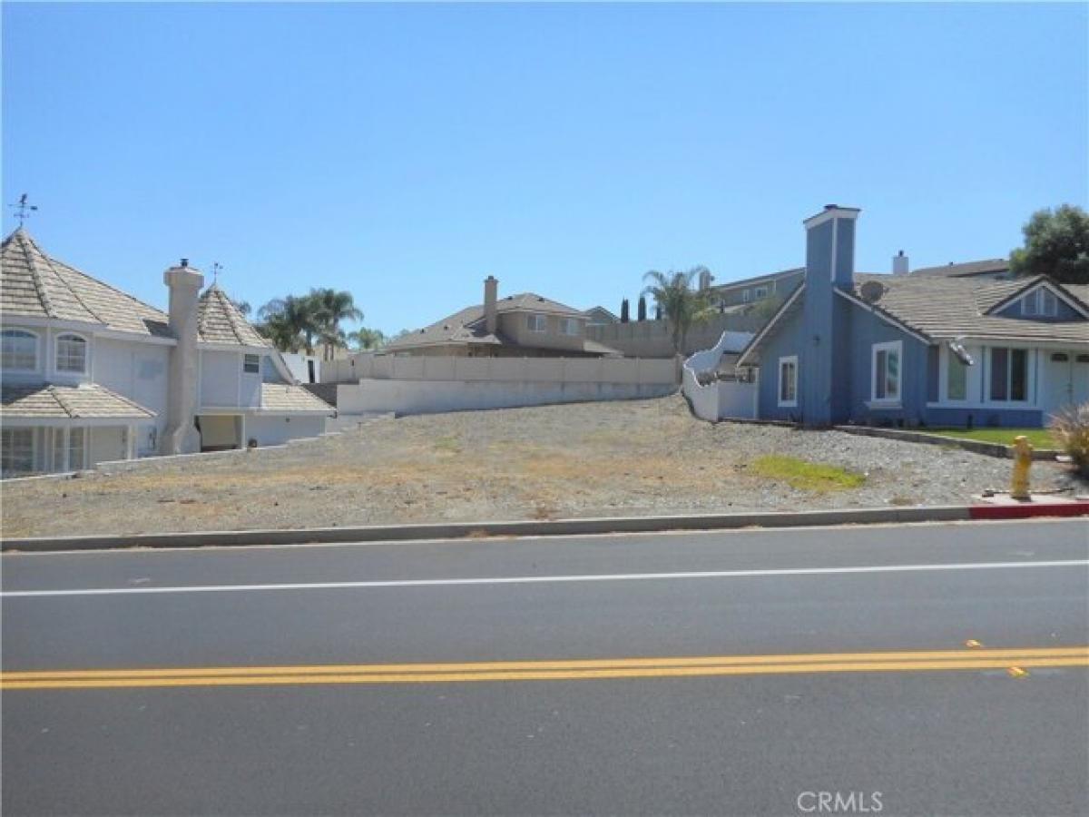 Picture of Residential Land For Sale in Canyon Lake, California, United States