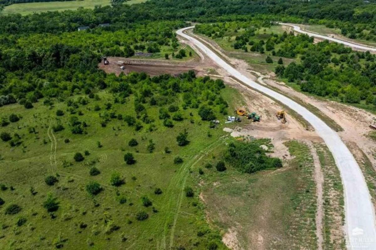 Picture of Residential Land For Sale in Saint George, Kansas, United States