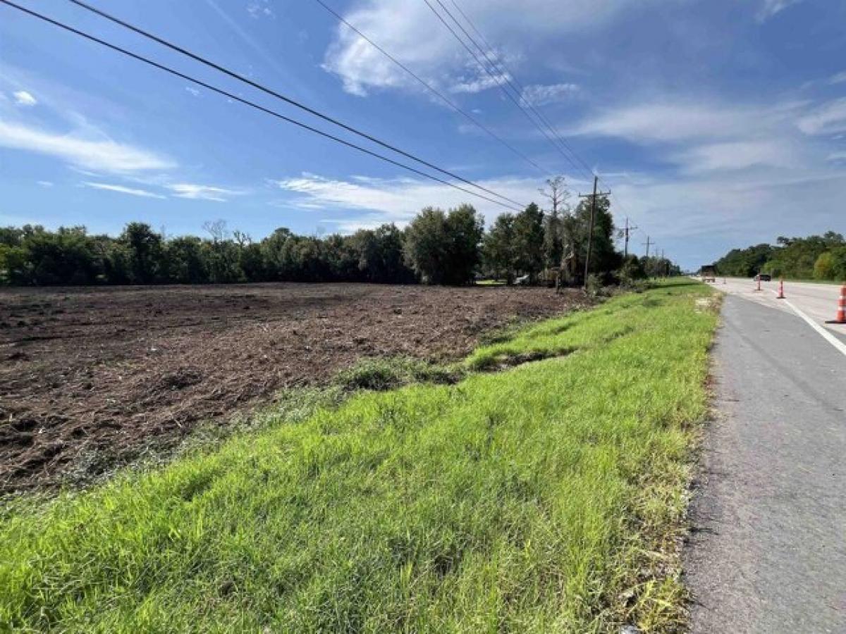 Picture of Residential Land For Sale in Orange, Texas, United States