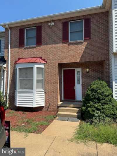 Home For Sale in Remington, Virginia