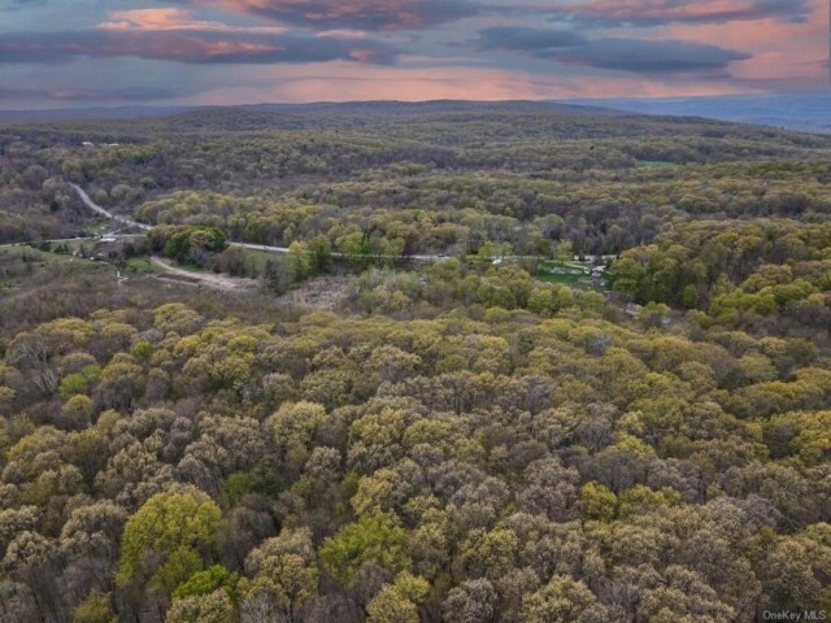 Picture of Residential Land For Sale in Warwick, New York, United States