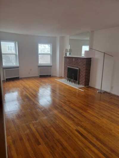 Home For Rent in Yonkers, New York