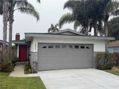 Home For Sale in El Segundo, California