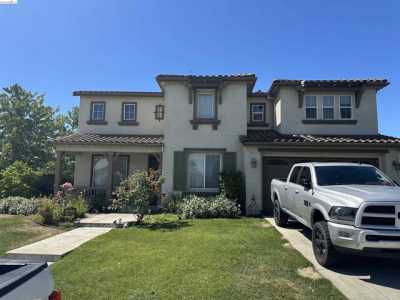 Home For Rent in Oakley, California