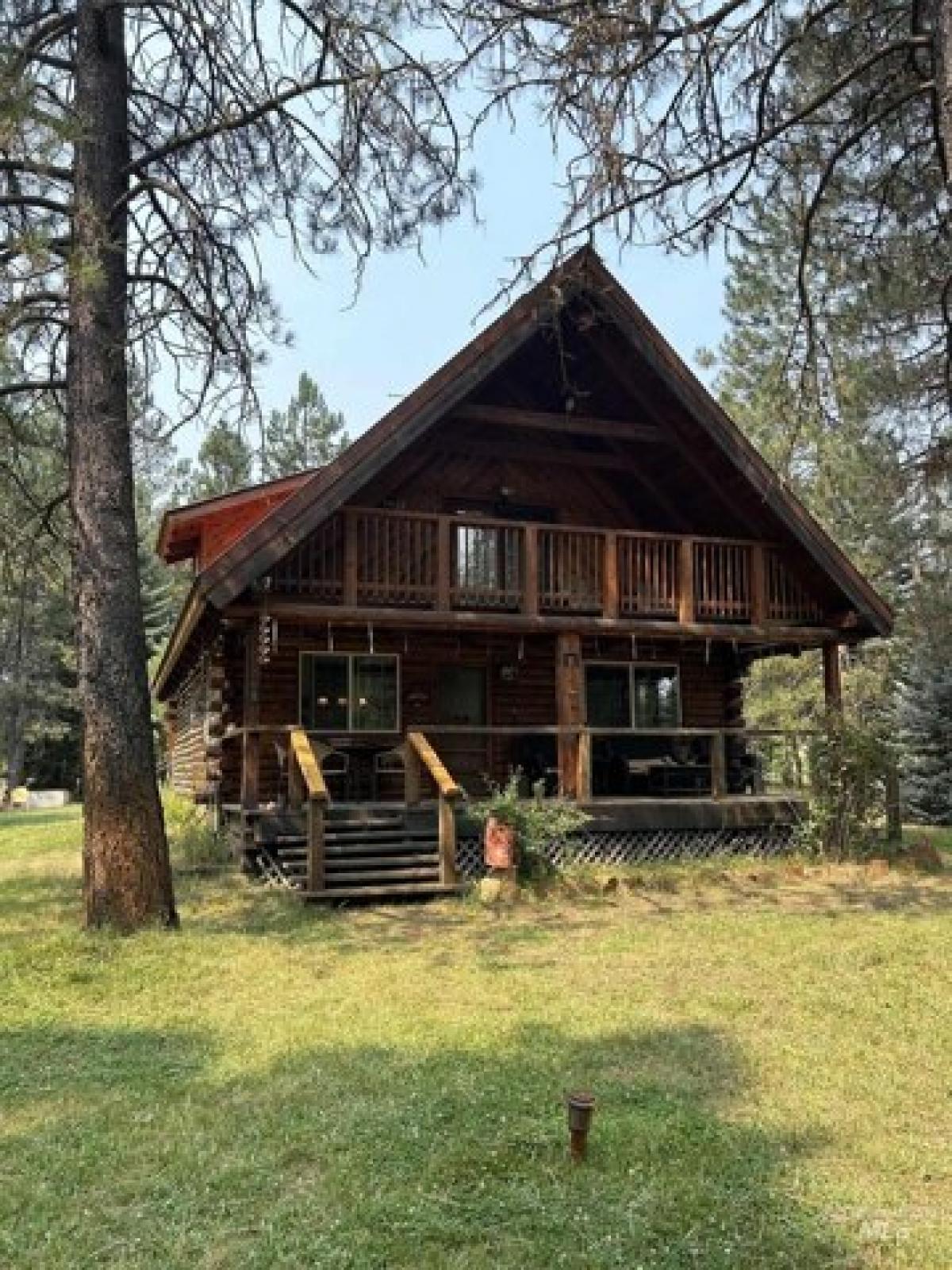 Picture of Home For Sale in Garden Valley, Idaho, United States