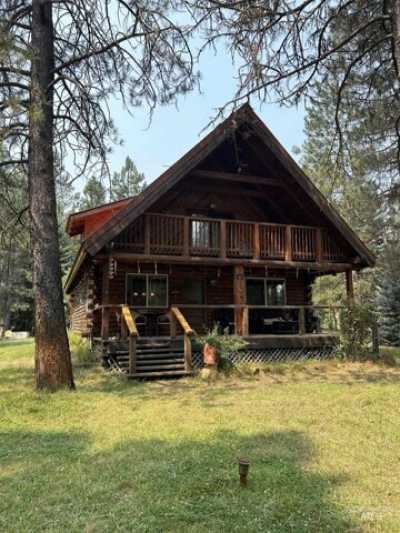 Home For Sale in Garden Valley, Idaho