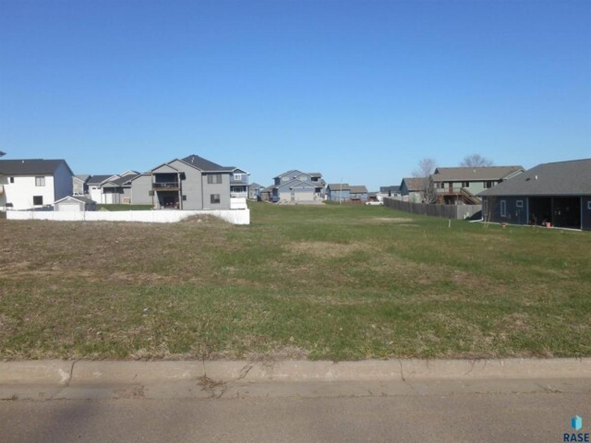 Picture of Residential Land For Sale in Sioux Falls, South Dakota, United States