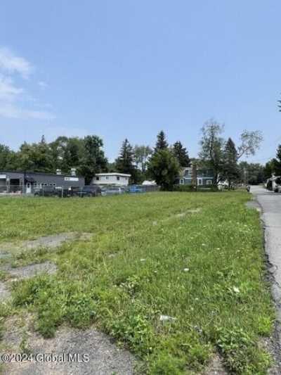 Residential Land For Sale in Albany, New York