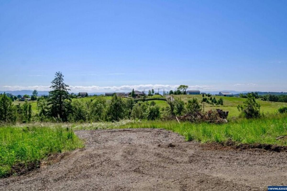 Picture of Residential Land For Sale in Jefferson, Oregon, United States