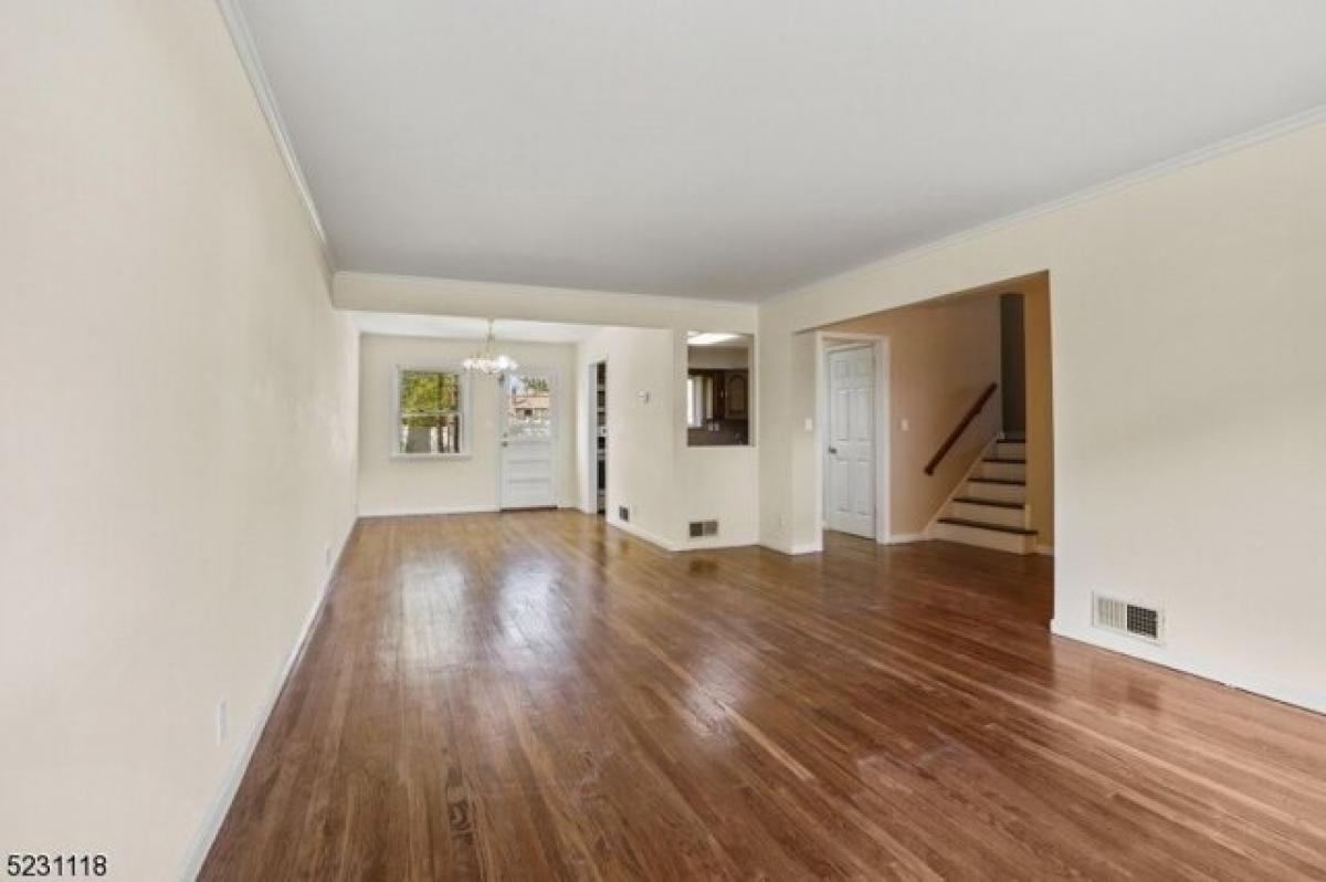 Picture of Home For Rent in Springfield, New Jersey, United States