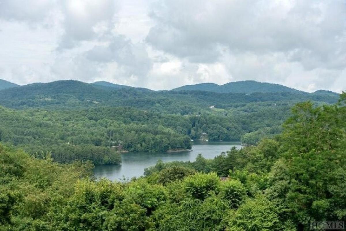 Picture of Home For Sale in Glenville, North Carolina, United States