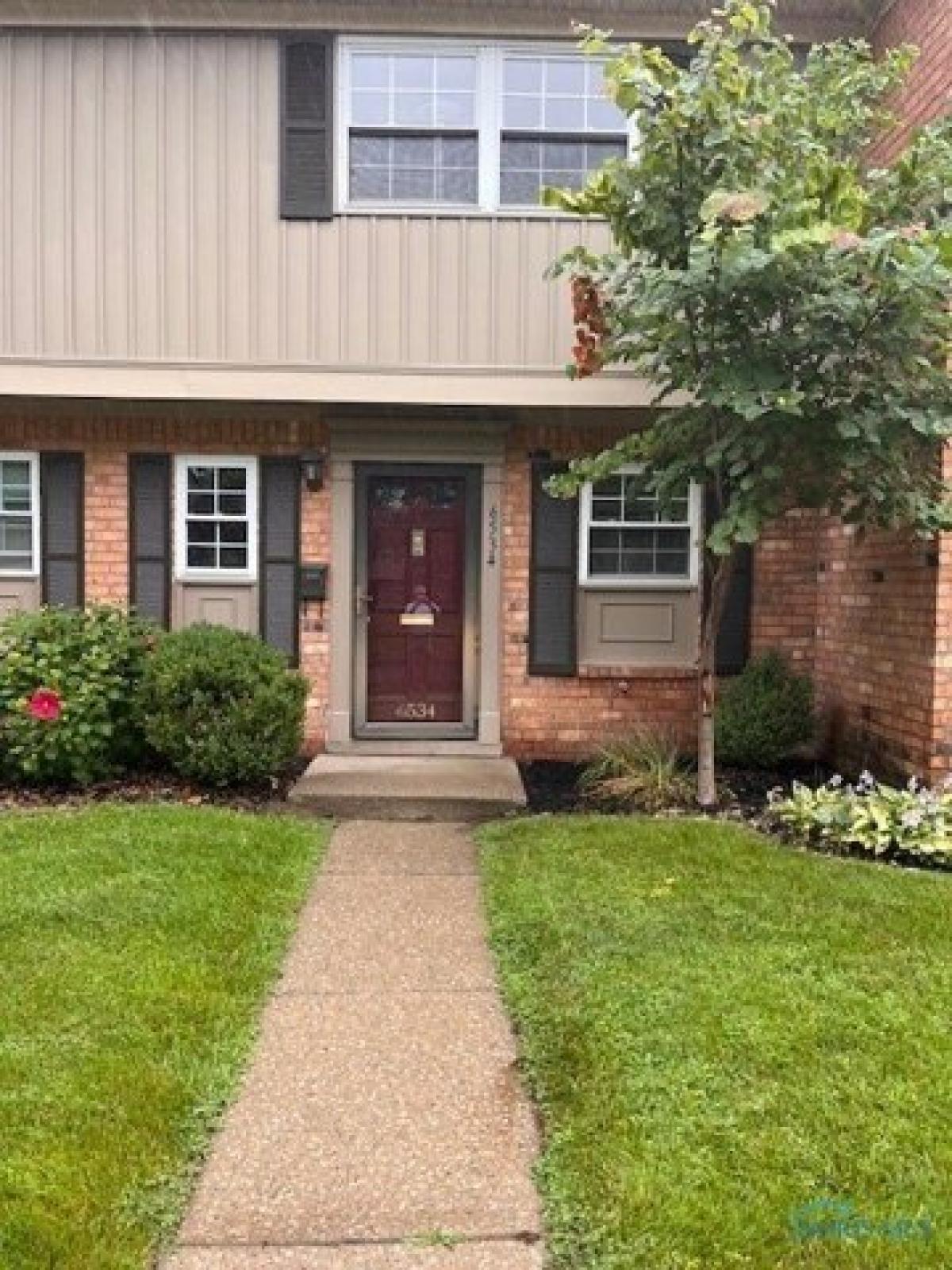 Picture of Home For Sale in Sylvania, Ohio, United States