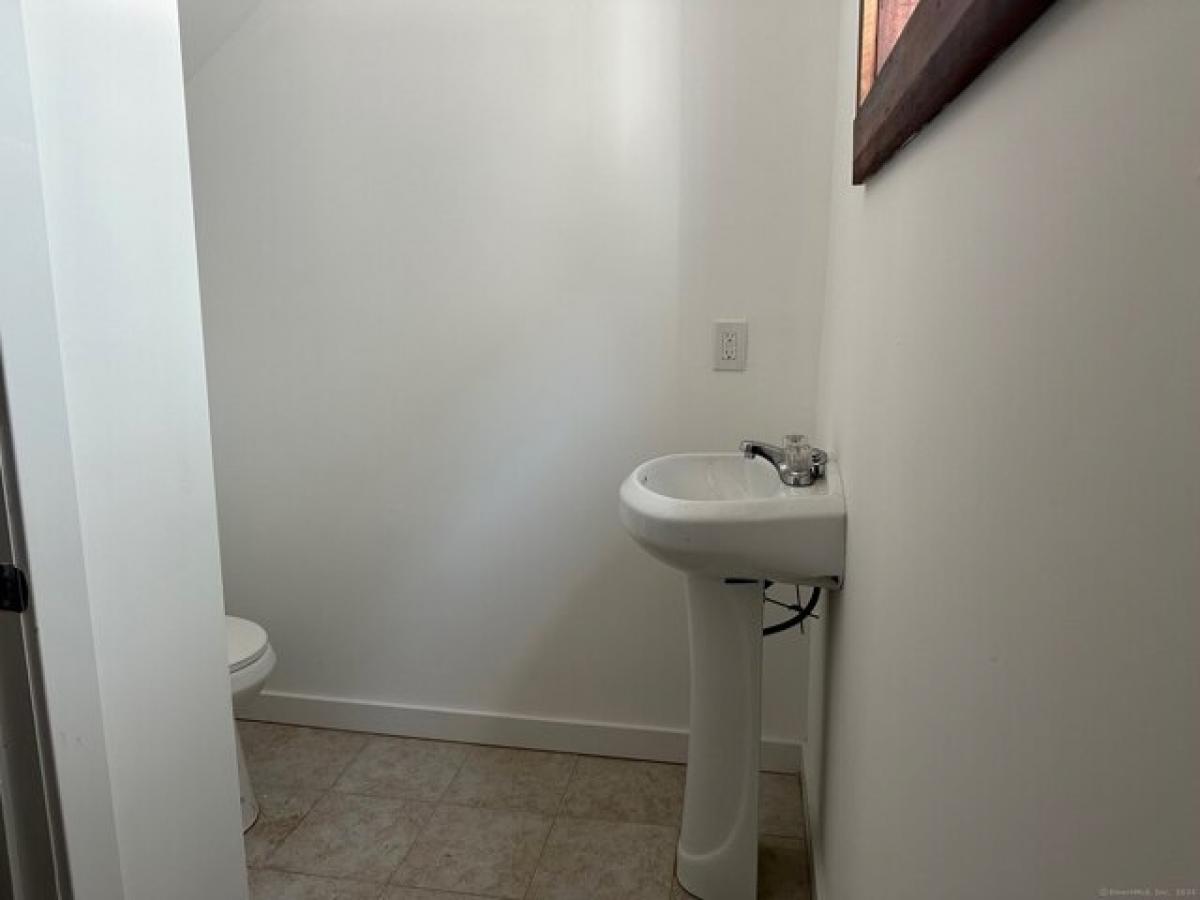 Picture of Home For Rent in Hartford, Connecticut, United States