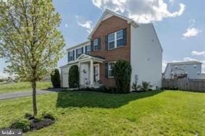 Home For Sale in Stephens City, Virginia