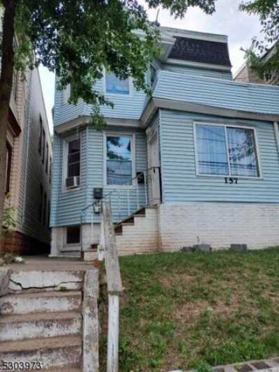 Home For Rent in Irvington, New Jersey