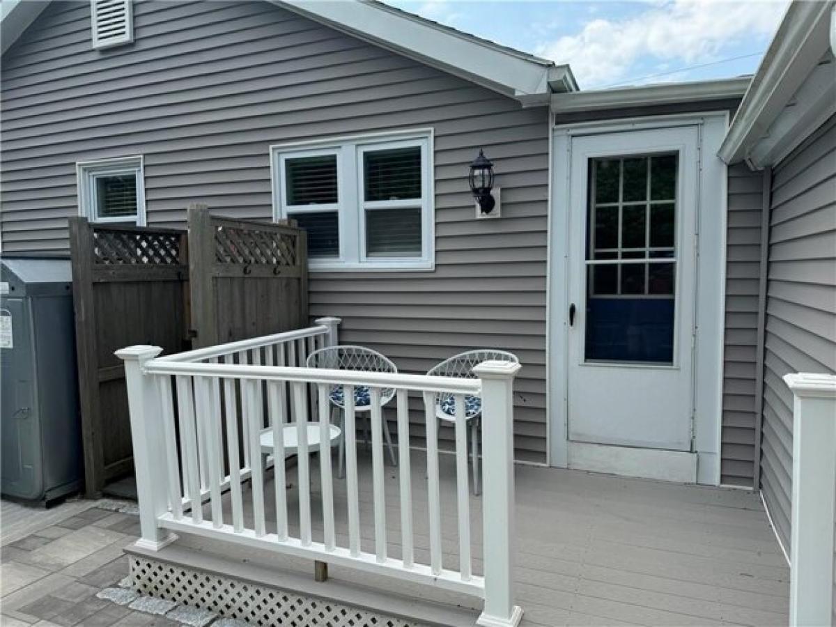 Picture of Home For Rent in Middletown, Rhode Island, United States