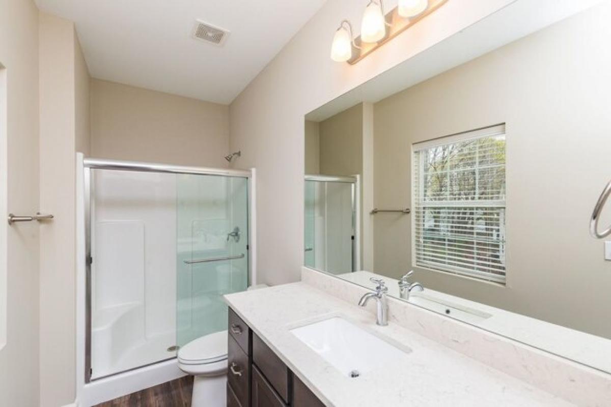 Picture of Apartment For Rent in Lake Zurich, Illinois, United States