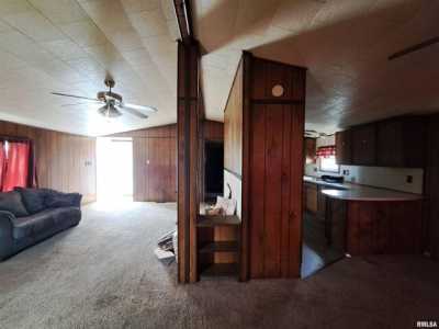 Home For Sale in De Soto, Illinois