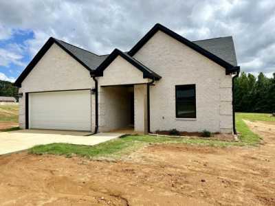 Home For Sale in New Albany, Mississippi