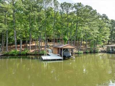 Home For Sale in Bracey, Virginia