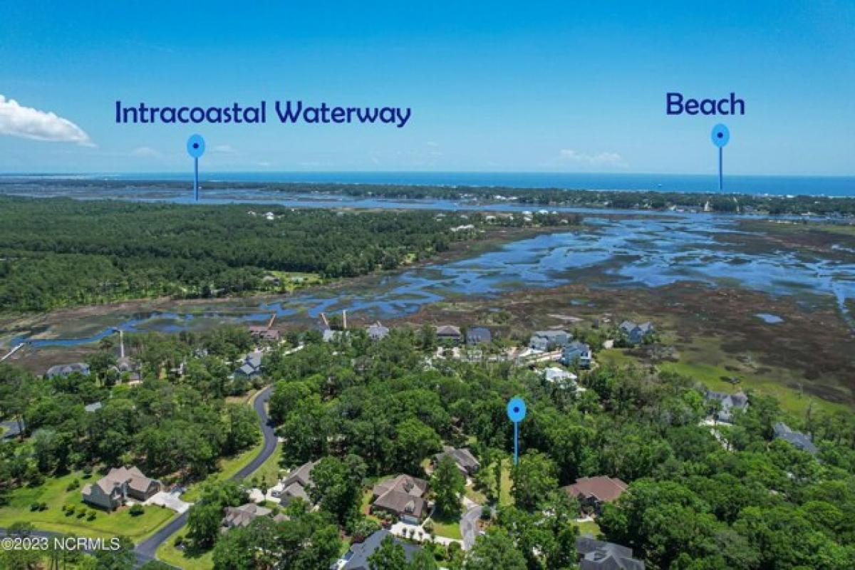 Picture of Residential Land For Sale in Southport, North Carolina, United States