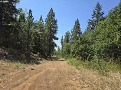 Residential Land For Sale in Goldendale, Washington