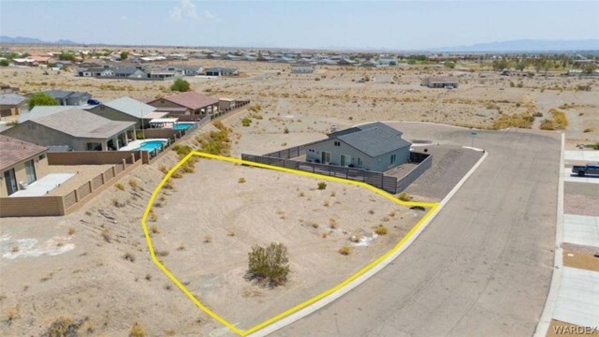 Picture of Residential Land For Sale in Fort Mohave, Arizona, United States