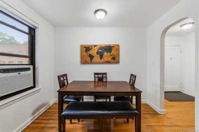 Home For Sale in Mamaroneck, New York