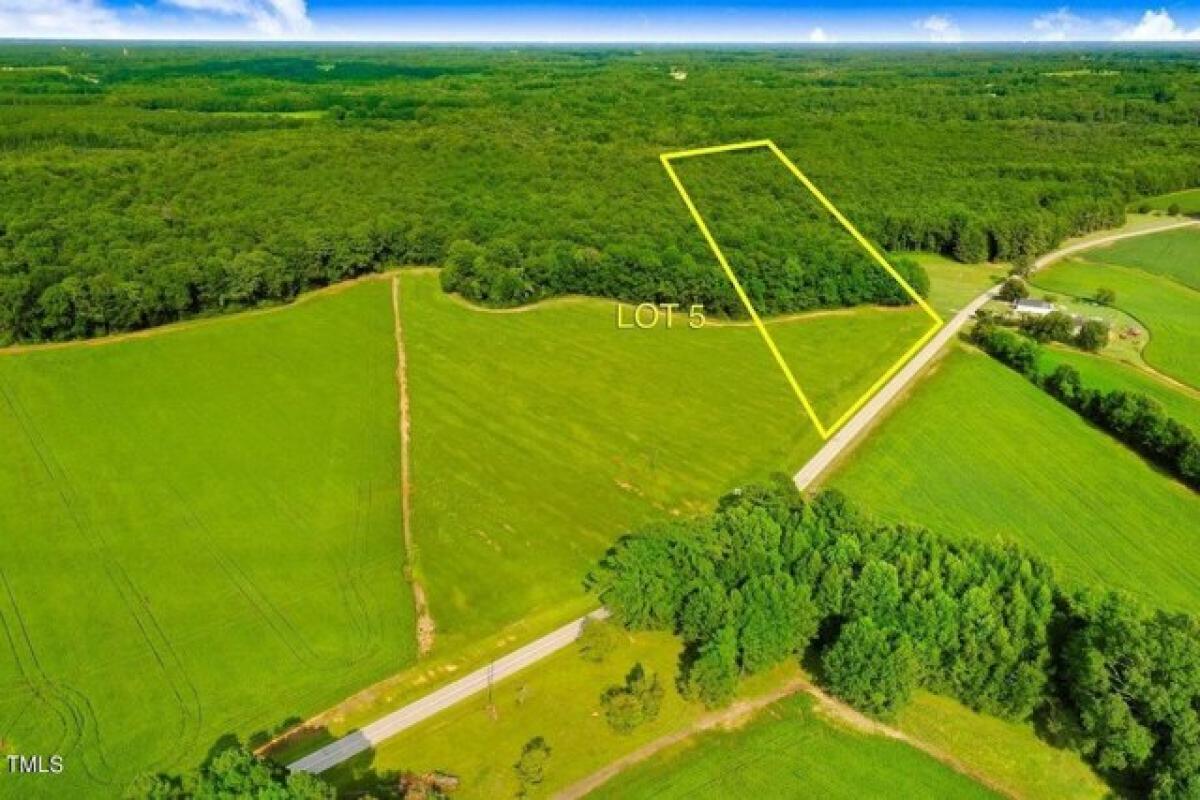 Picture of Residential Land For Sale in Middlesex, North Carolina, United States