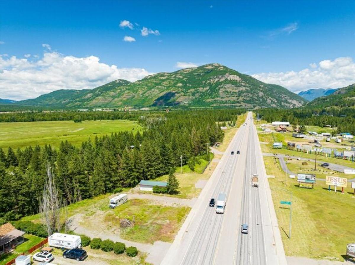 Picture of Residential Land For Sale in Columbia Falls, Montana, United States