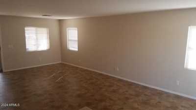 Home For Sale in El Mirage, Arizona