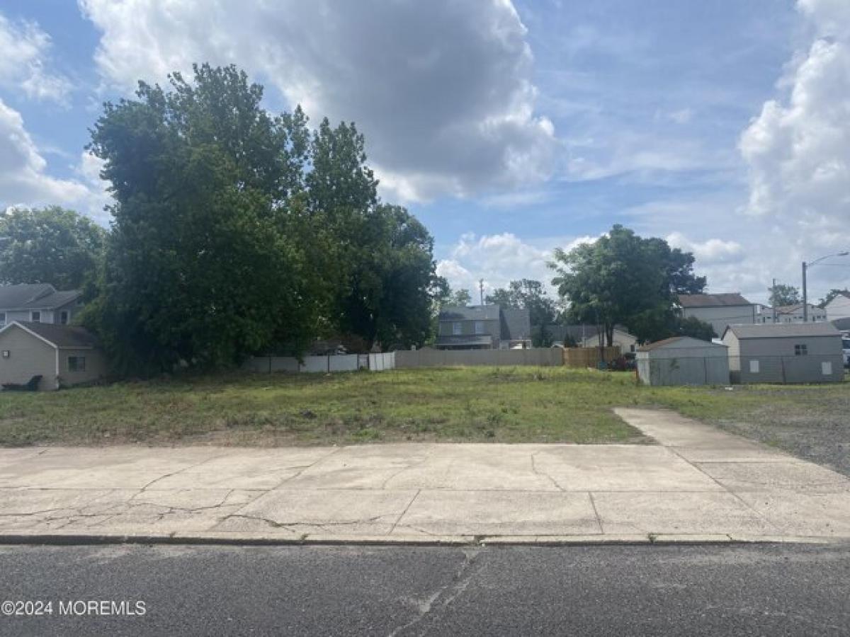 Picture of Residential Land For Sale in Keyport, New Jersey, United States