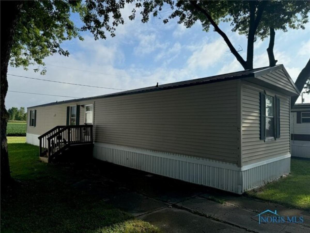 Picture of Home For Sale in Bryan, Ohio, United States