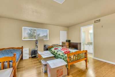 Home For Sale in Thornton, California