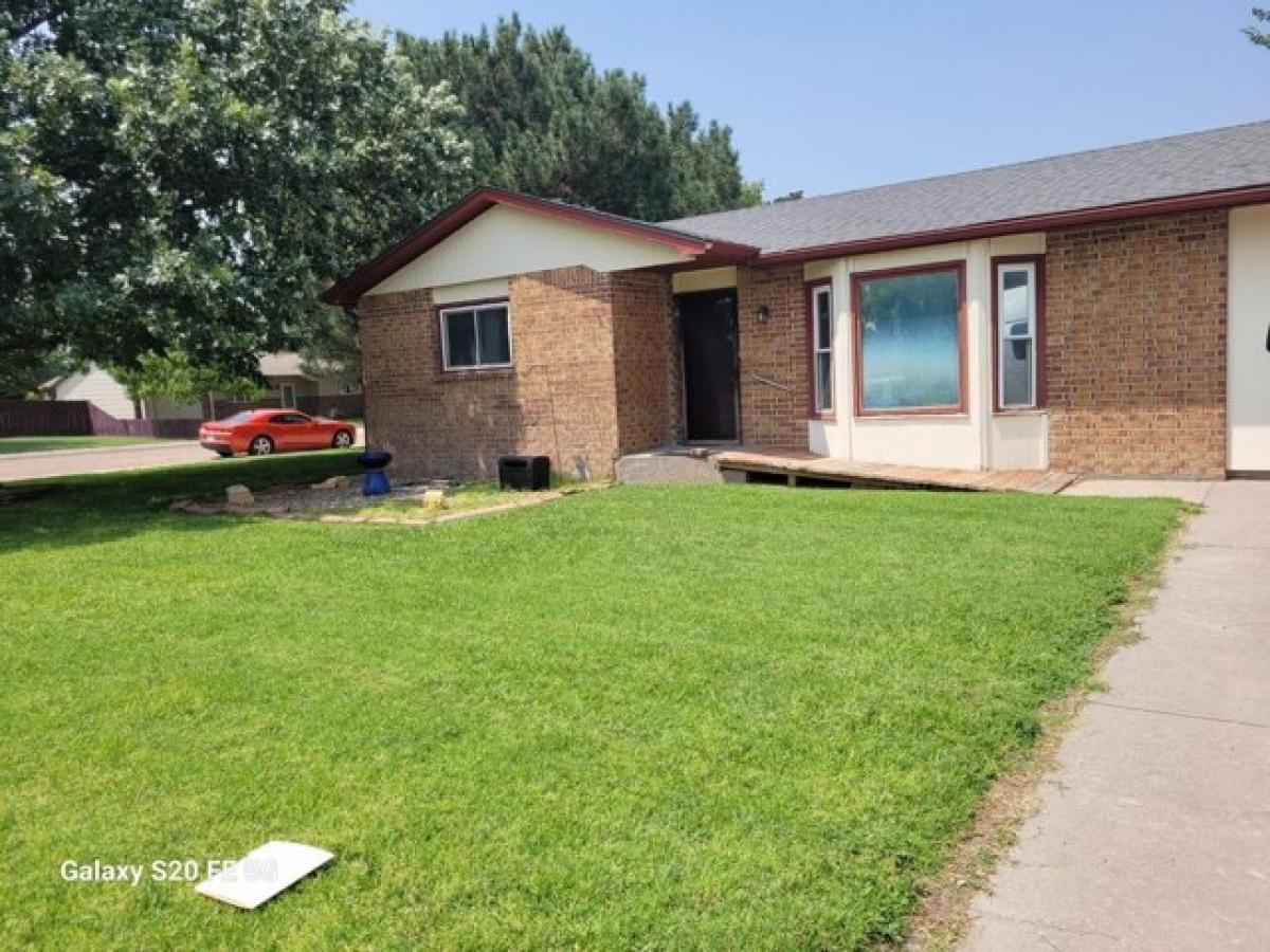 Picture of Home For Sale in Garden City, Kansas, United States