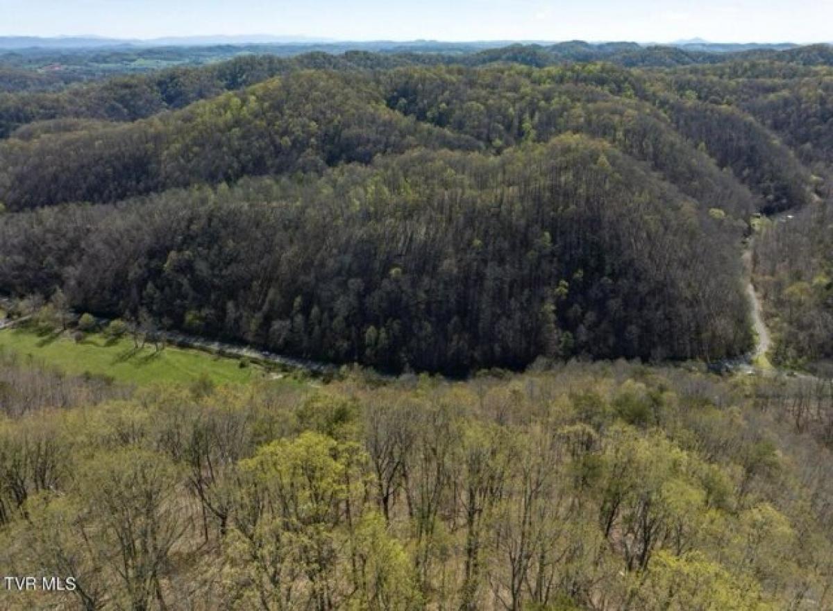 Picture of Residential Land For Sale in Bristol, Tennessee, United States