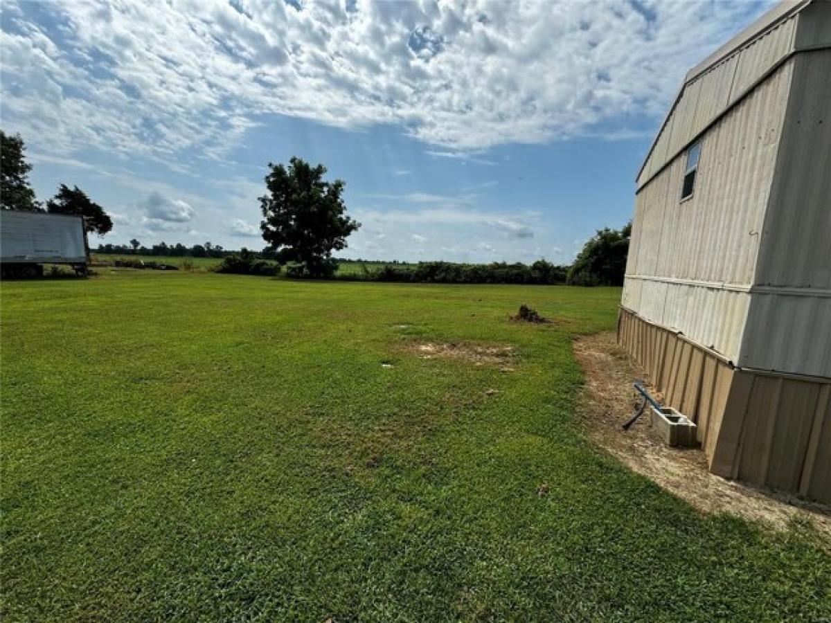 Picture of Home For Sale in Neelyville, Missouri, United States