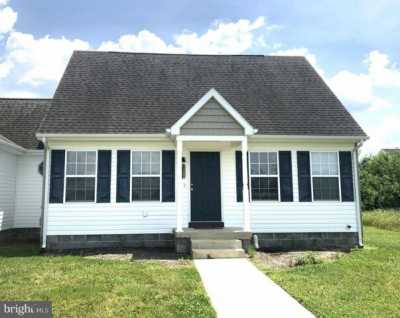 Home For Sale in Fruitland, Maryland