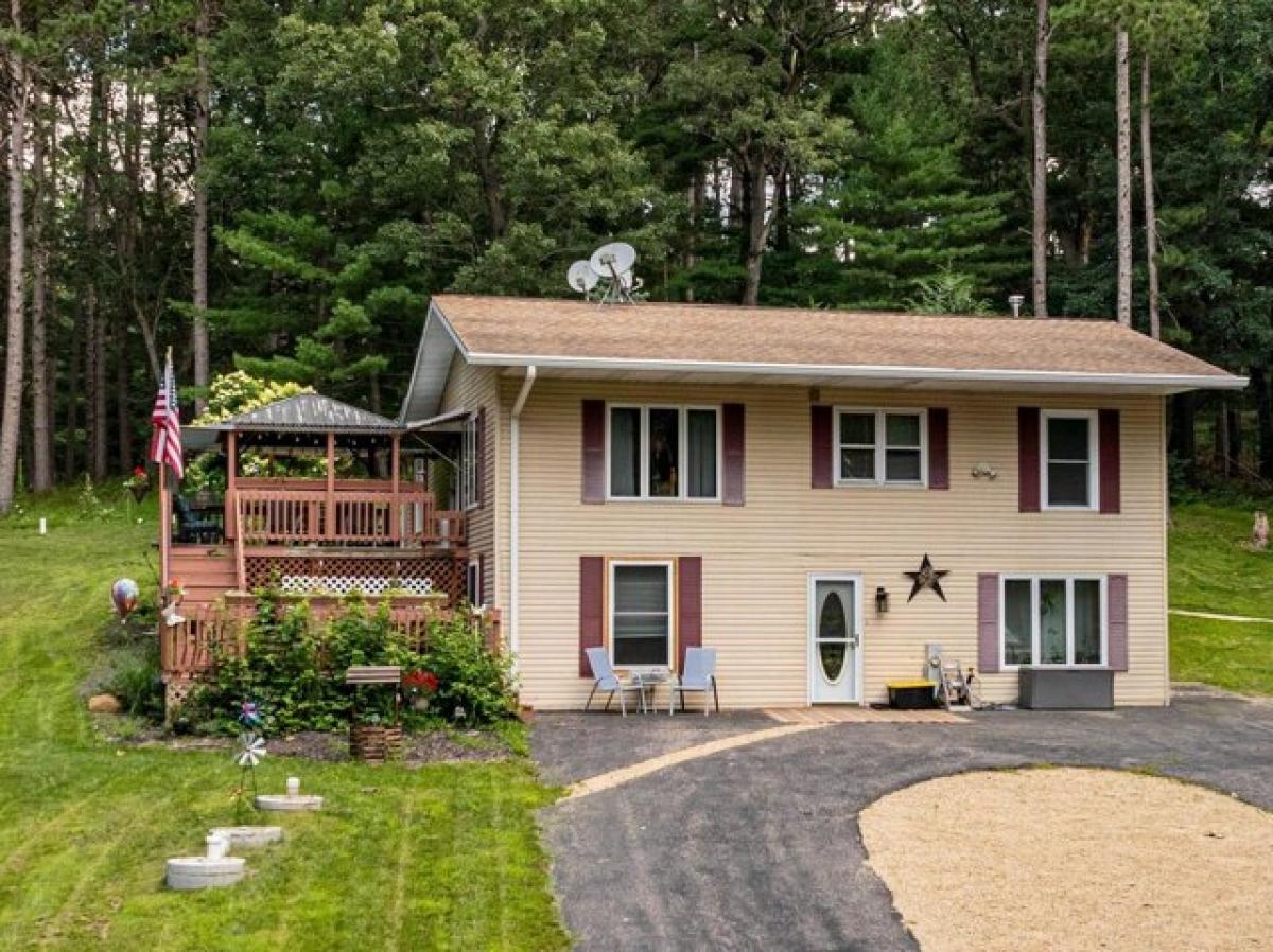 Picture of Home For Sale in Wisconsin Dells, Wisconsin, United States