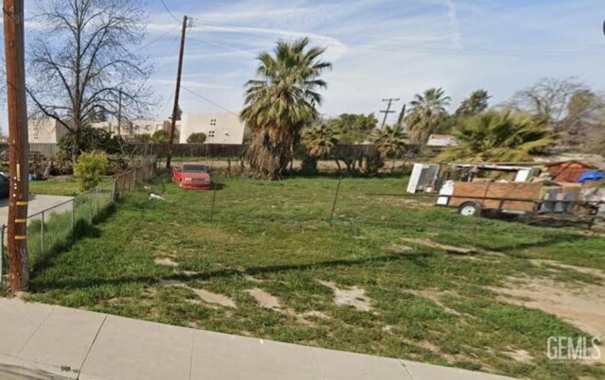 Picture of Residential Land For Sale in Bakersfield, California, United States