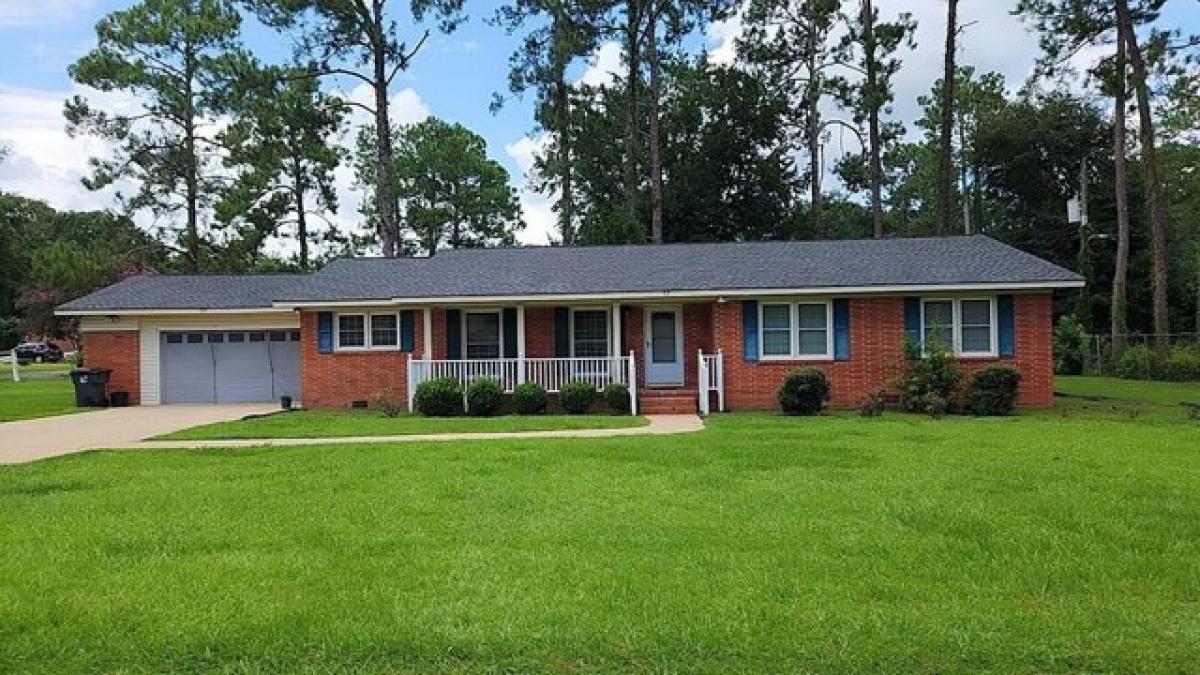 Picture of Home For Sale in Camilla, Georgia, United States