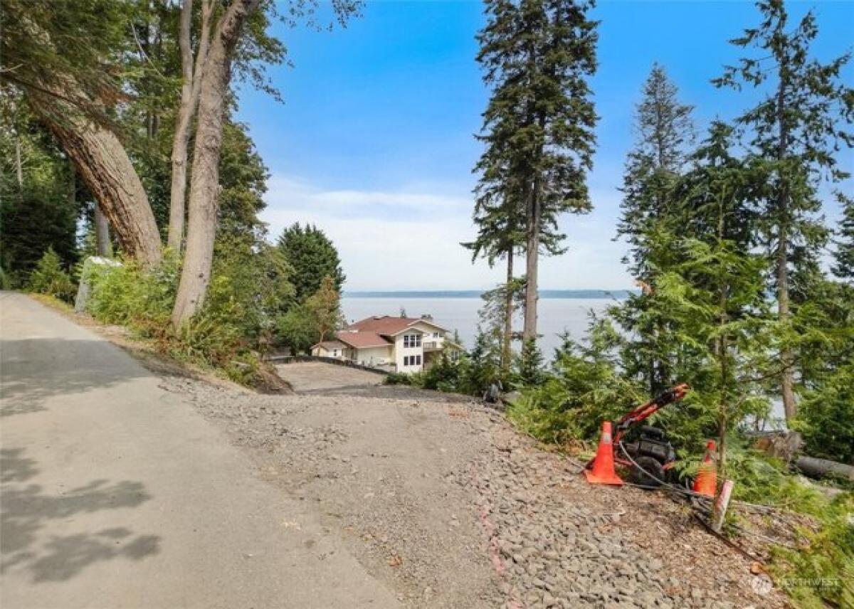 Picture of Residential Land For Sale in Kingston, Washington, United States