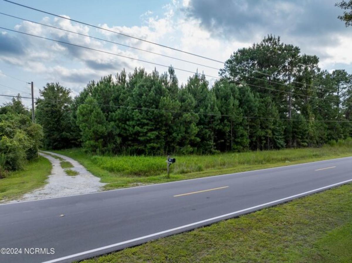 Picture of Residential Land For Sale in Jacksonville, North Carolina, United States