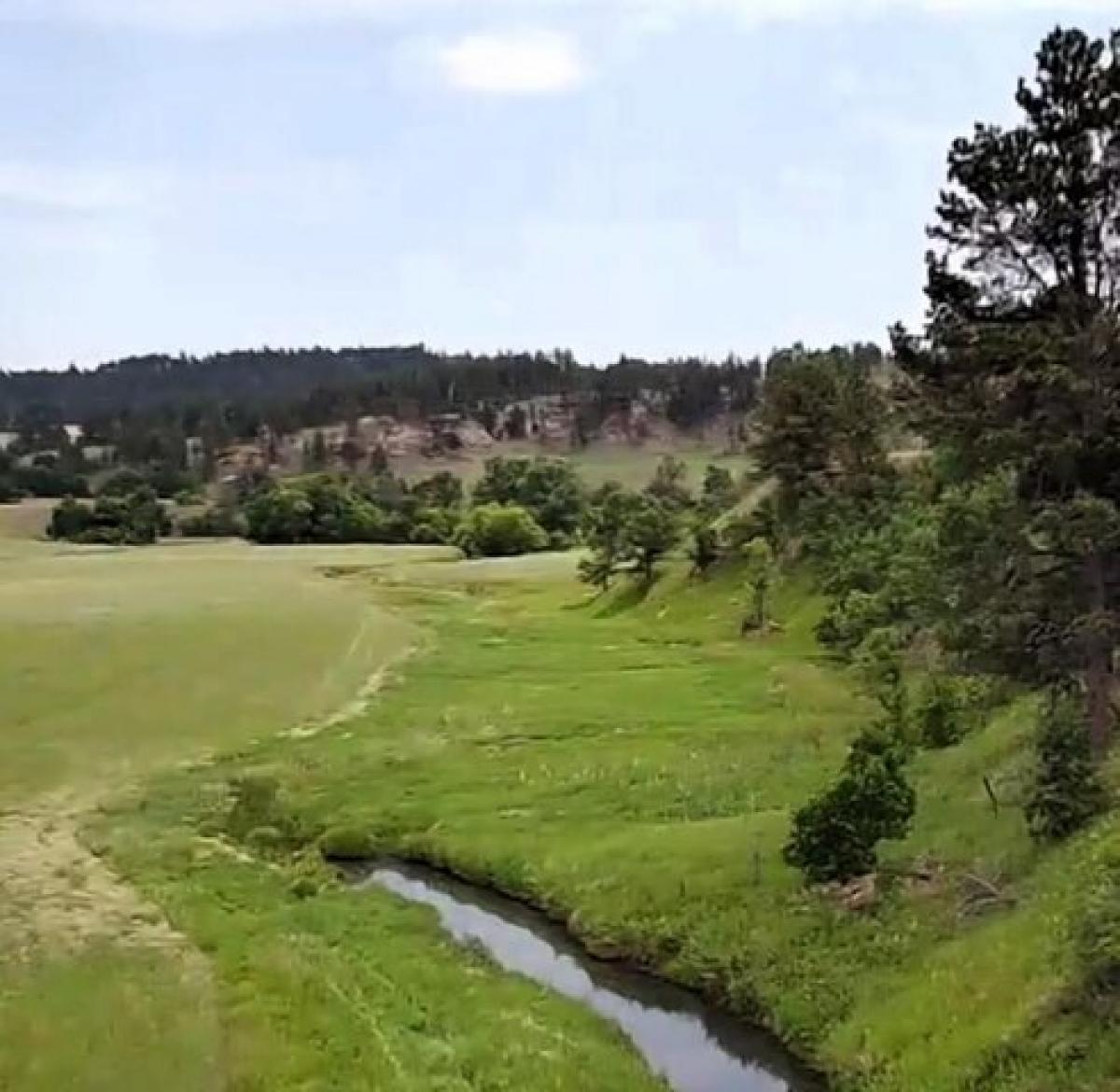 Picture of Residential Land For Sale in Hulett, Wyoming, United States