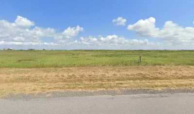 Residential Land For Sale in Gilchrist, Texas