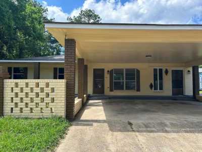 Home For Sale in McComb, Mississippi