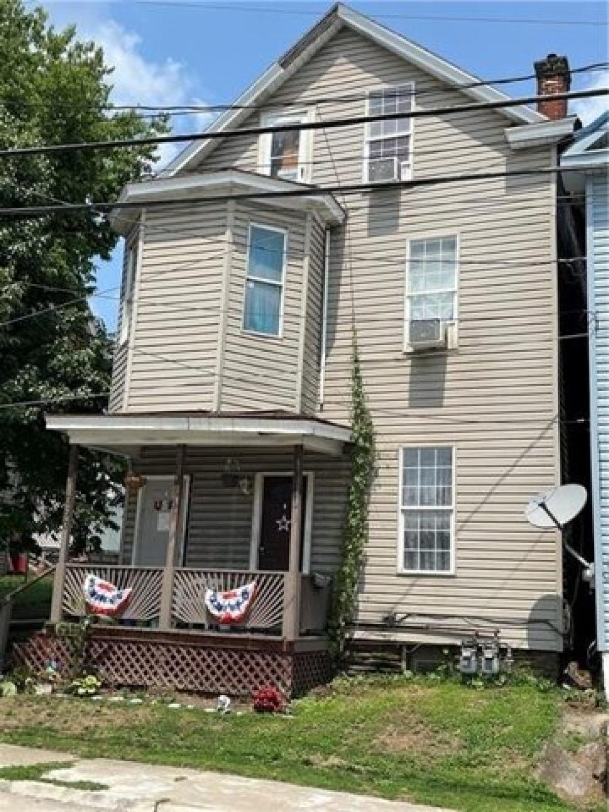 Picture of Home For Sale in Waynesburg, Pennsylvania, United States