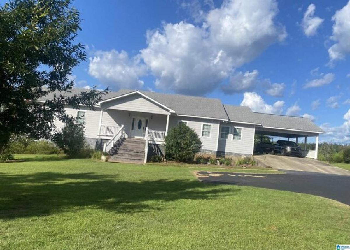 Picture of Home For Sale in Evergreen, Alabama, United States