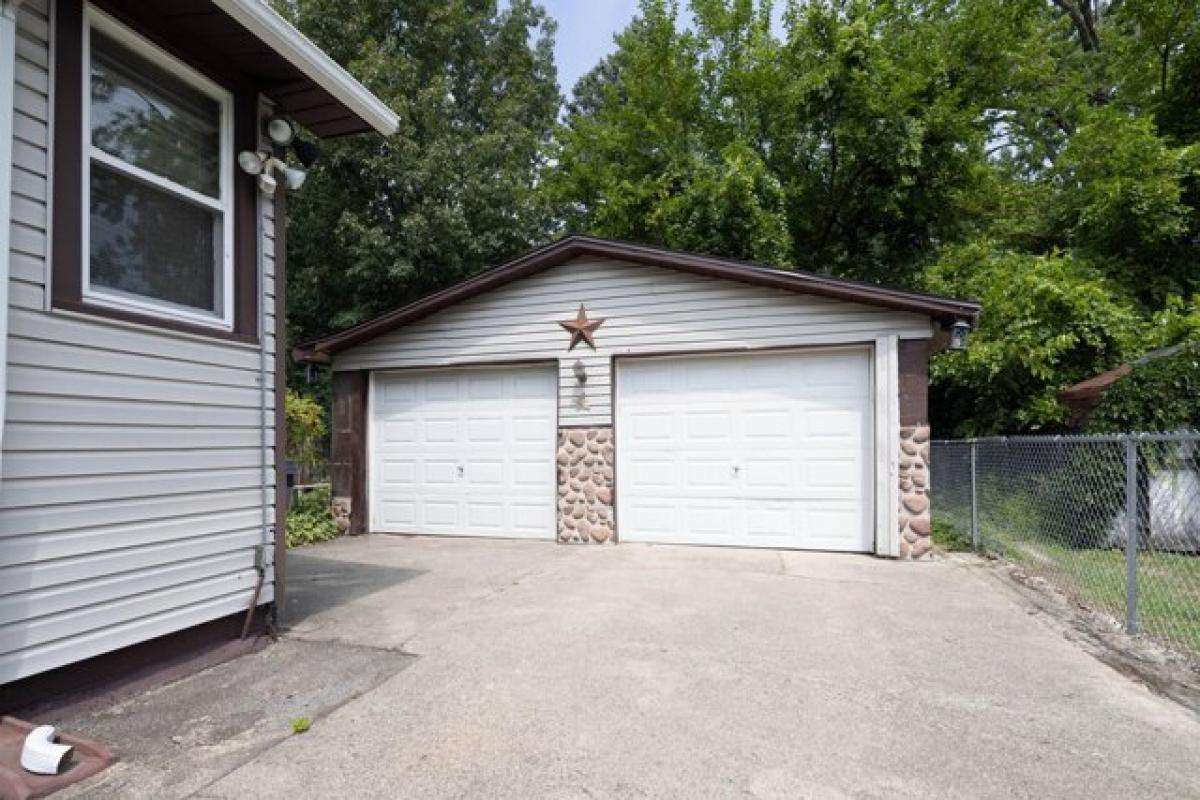 Picture of Home For Sale in South Haven, Michigan, United States