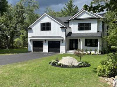 Home For Sale in Bedford, Massachusetts